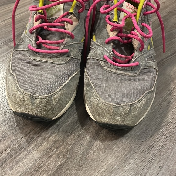 Mens Reebok Ventilators - Picture 3 of 5